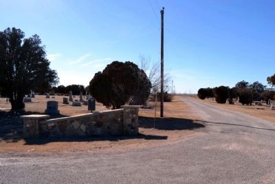 Entrance to Roscoe Cemetery image. Click for full size.