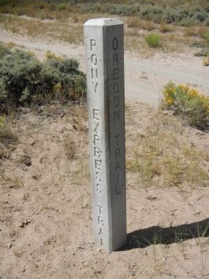 An Oregon/California/Mormon/Pony Express Trail marker near the Oregon Buttes marker. image. Click for full size.