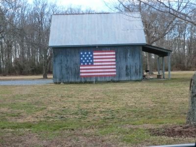 Barn with 15 star U.S. flag next to the Farm house. image. Click for full size.