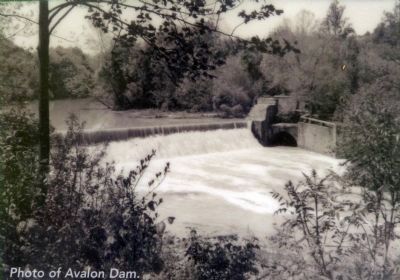 Photo of the Avalon Dam image. Click for full size.