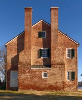 Mount Calvert Federal Period Plantation House image. Click for full size.