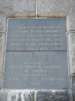 Memorial Tablet on the The Celtic Cross (English) image. Click for full size.