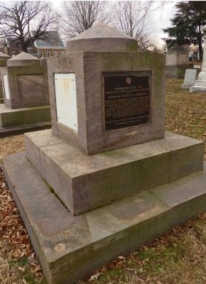 General Peterson Goodwyn's Cenotaph image. Click for full size.