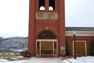 Central School Entrance image. Click for full size.