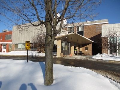 Hospital Entrance and Marker image. Click for full size.