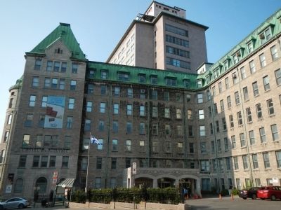 Hôtel-Dieu de Québec Marker. Click for full size. Hôtel-Dieu de Québec Marker image. Click for full size.