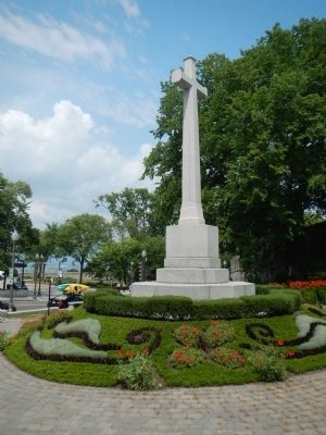 Cross of Sacrifice. Click for full size. Cross of Sacrifice image. Click for full size.