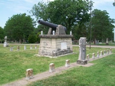 Civil War Memorial. Click for full size. Civil War Memorial image. Click for full size.