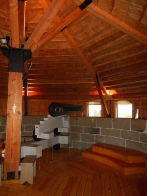 Qu�bec Martello Tower 1 image. Click for full size.