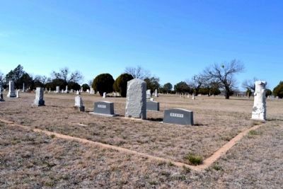 Rear Side of Berry Family Plot image. Click for full size.