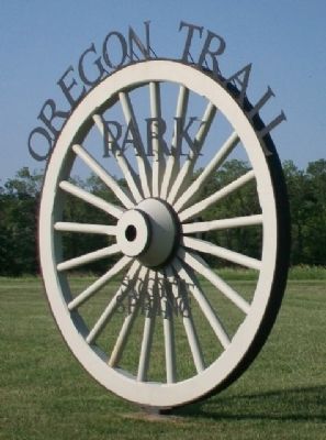 Oregon Trail Park Sign image. Click for full size.