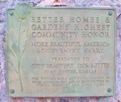 Better Homes & Gardens' Highest Community Honor Marker image. Click for full size.