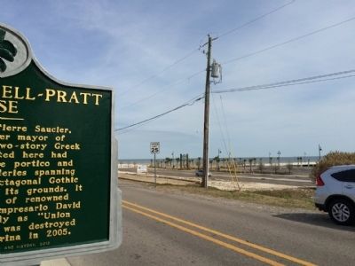 View of marker looking towards Gulf of Mexico. Click for full size. View of marker looking towards Gulf of Mexico image. Click for full size.