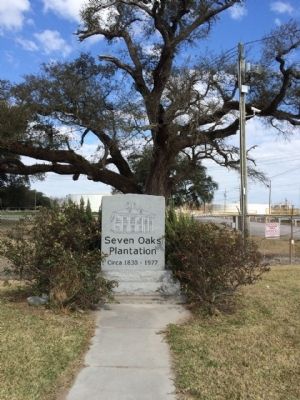 Seven Oaks Plantation Site. Click for full size. Seven Oaks Plantation Site image. Click for full size.