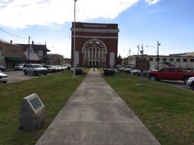 View of marker looking south on Huey P Long Avenue. Click for full size. View of marker looking south on Huey P Long Avenue image. Click for full size.