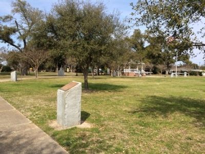 Marker in War Memorial Park. Click for full size. Marker in War Memorial Park image. Click for full size.