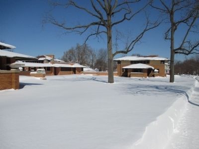 Northward - Summit Avenue. Click for full size. Northward - Summit Avenue image. Click for full size.