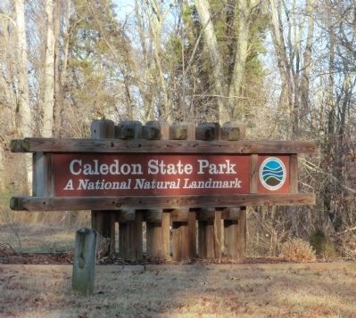 Sign at the entrance to the Park. Click for full size. Sign at the entrance to the Park image. Click for full size.