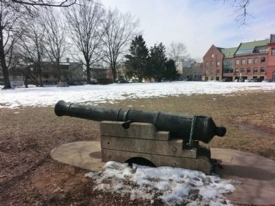 Cannon located in Waterfront Park image. Click for full size.