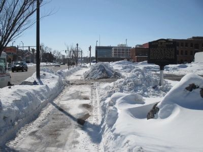 Southward - Michigan Avenue image. Click for full size.