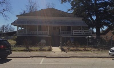 Hank Williams' Boyhood Home & Museum image. Click for full size.