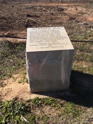 Old Federal Road Monument. Click for full size. Old Federal Road Monument image. Click for full size.