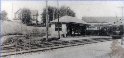 Overlea Waiting Station, 1925 image. Click for full size.