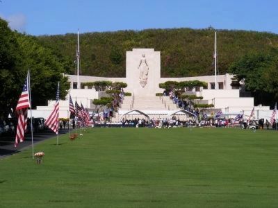 The Honolulu Memorial at the National Memorial Cemetery of the Pacific Marker image. Click for full size.