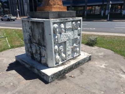 Oscar Romero statue base. Click for full size. Oscar Romero statue base image. Click for full size.