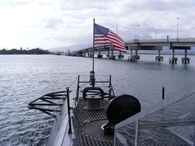 U.S.S. Bowfin (SS287) over looking Pearl Harbor image. Click for full size.