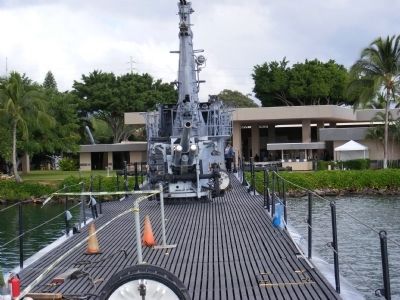 U.S.S. Bowfin (SS287) Museum in the background. Click for full size. U.S.S. Bowfin (SS287) Museum in the background image. Click for full size.