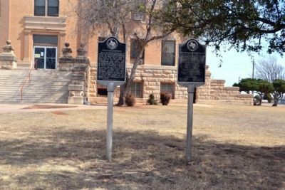 Foard County Courthouse and<br>First Officials of Foard County Markers. Click for full size. Foard County Courthouse and<br>First Officials of Foard County Markers image. Click for full size.