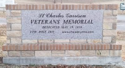 Lt Charles Garrison Veterans Memorial Sign image. Click for full size.