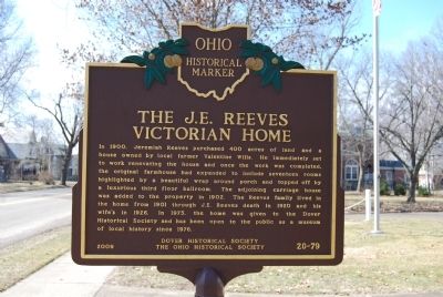 The J.E. Reeves Victorian Home Marker image. Click for full size.
