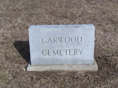 Garwood Cemetery image. Click for full size.