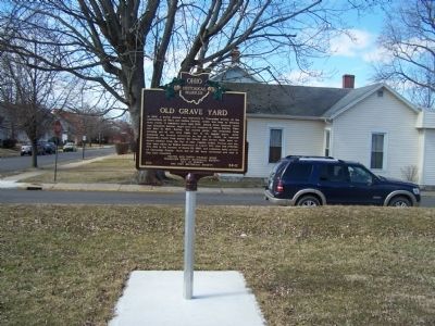 Old Grave Yard side of the marker image. Click for full size.