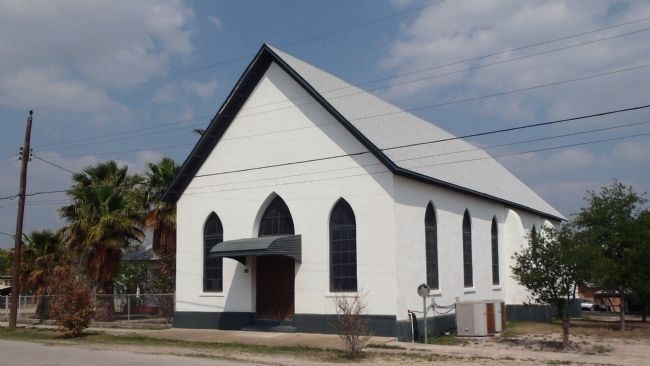 Saint Mary Magdalene Catholic Church and Marker [right] image. Click for full size.