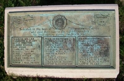 World War Memorial. Click for full size. World War Memorial image. Click for full size.