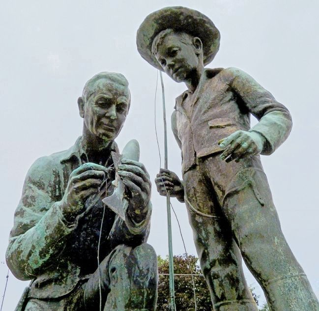 Man and Boy Statue. Click for full size. Man and Boy Statue image. Click for full size.