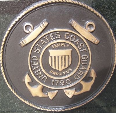 Coast Guard logo image. Click for full size.