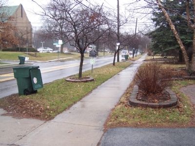 East North Broadway Historic District Marker. Click for full size. East North Broadway Historic District Marker image. Click for full size.