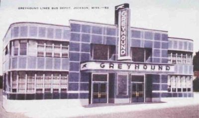 Postcard of Greyhound Lines Bus Depot, Jackson, Miss. - 53 image. Click for full size.
