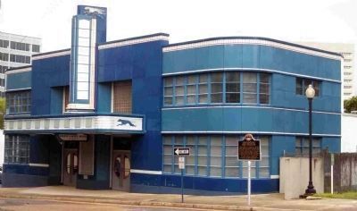 Restored Greyhound Bus Station & Marker image. Click for full size.