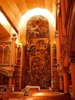 Interior of Basilique Notre Dame de Montral image. Click for full size.