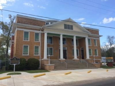 Tabernacle Baptist Church image. Click for full size.