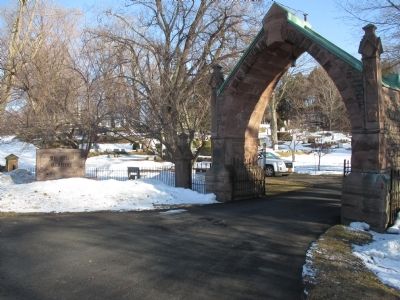 Marker Fixed to the Entrance Arch at Left. Click for full size. Marker Fixed to the Entrance Arch at Left image. Click for full size.