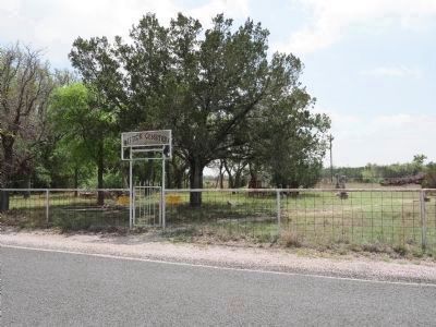 Gabriel Mills Cemetery. Click for full size. Gabriel Mills Cemetery image. Click for full size.