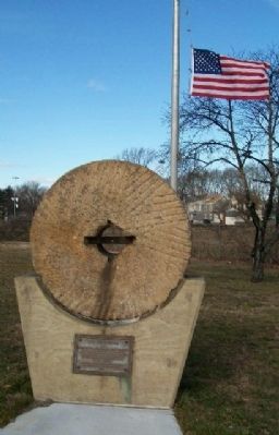 Old Millstone and Marker image. Click for full size.