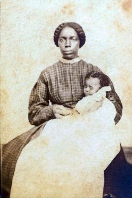 Unidentified mother and child, 1863 image. Click for full size.