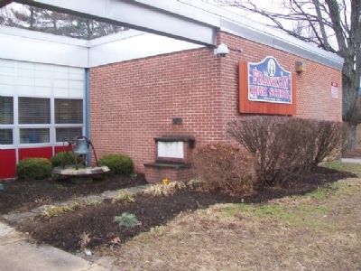 Original Bell of the Franklin Academy and Marker image. Click for full size.